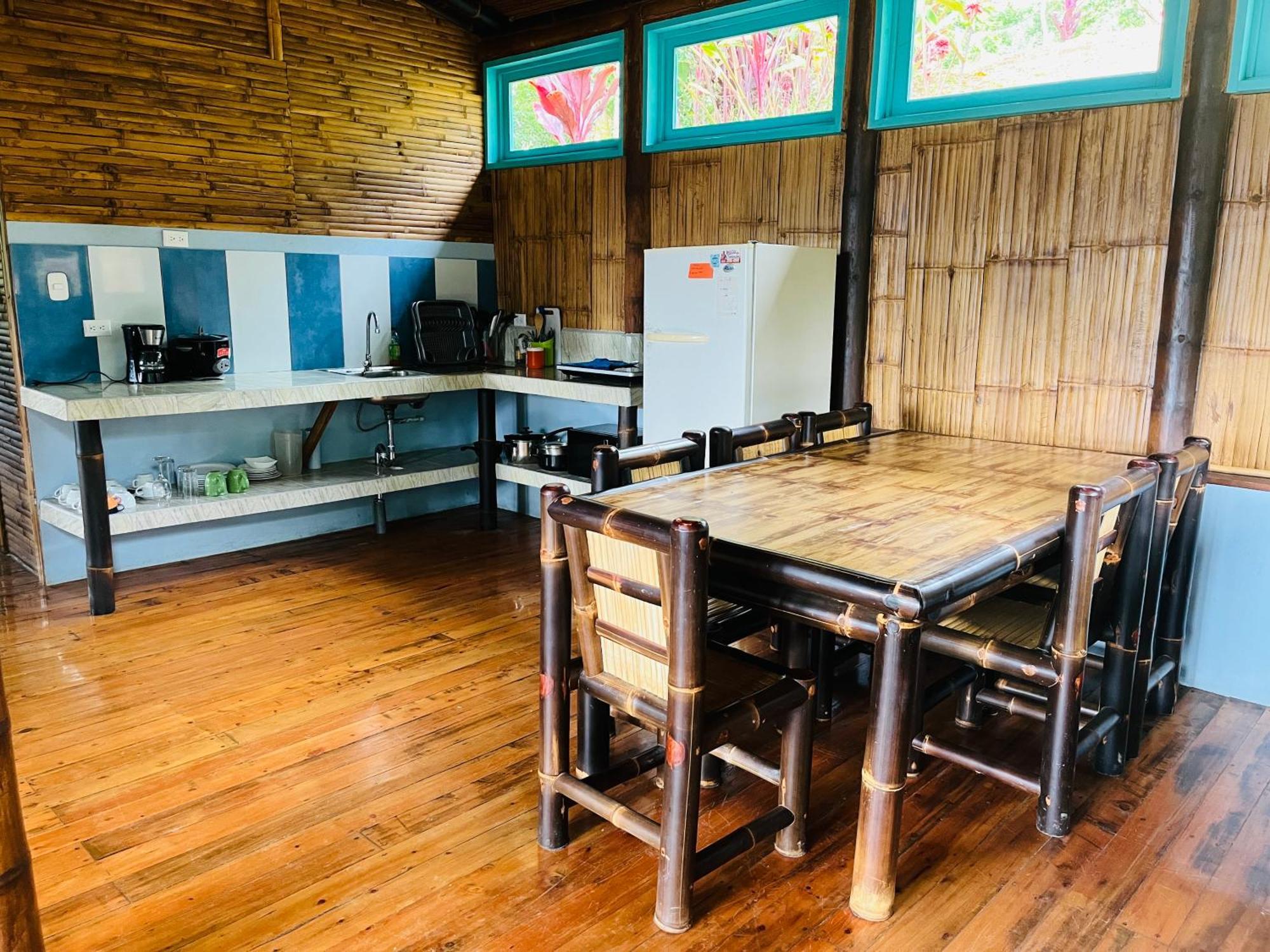 Casa De Bambu Vila Turrialba Exterior foto